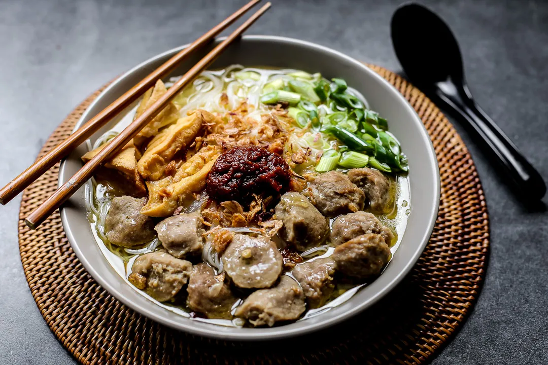mesin penggiling dan pencetak bakso