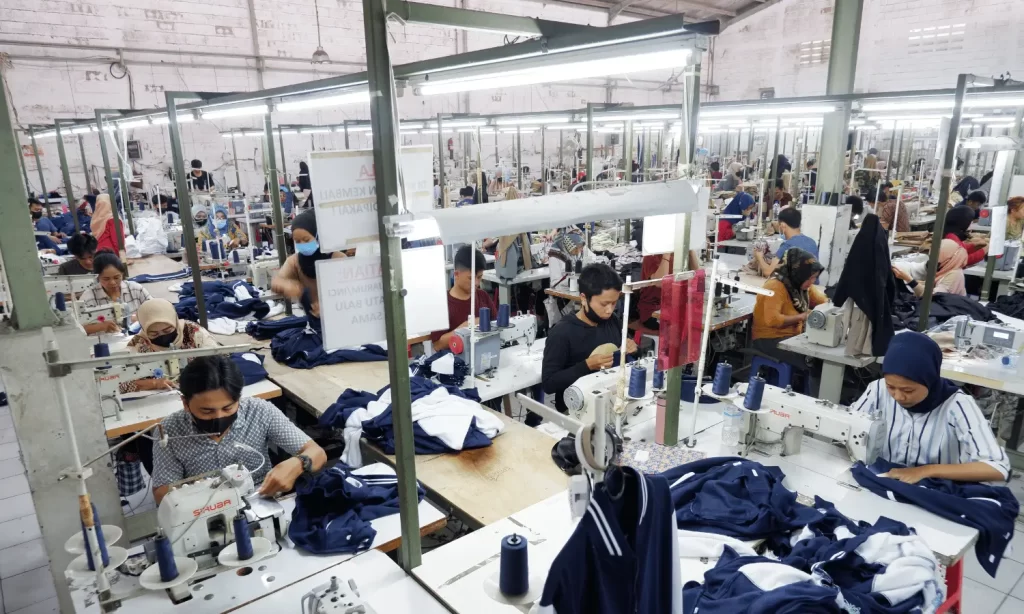 edukasi proses produksi konveksi kaos murah