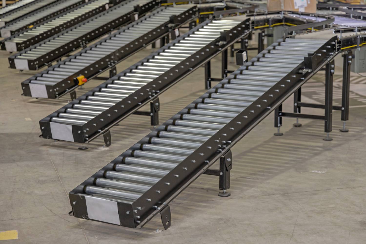 Cara merawat roller conveyor agar tahan lama