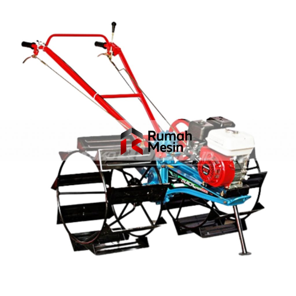 traktor untuk membajak sawah
